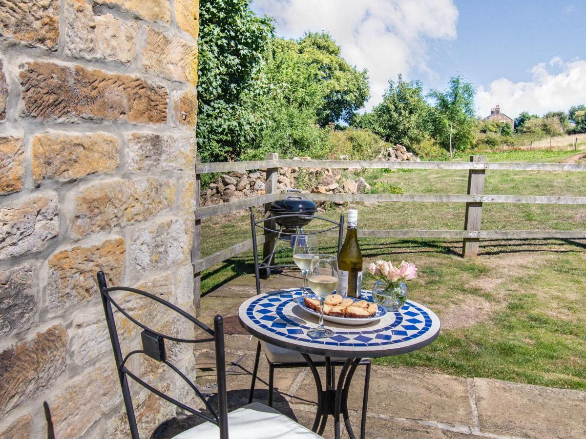 Cottage Anton Fylingdales Esterno foto